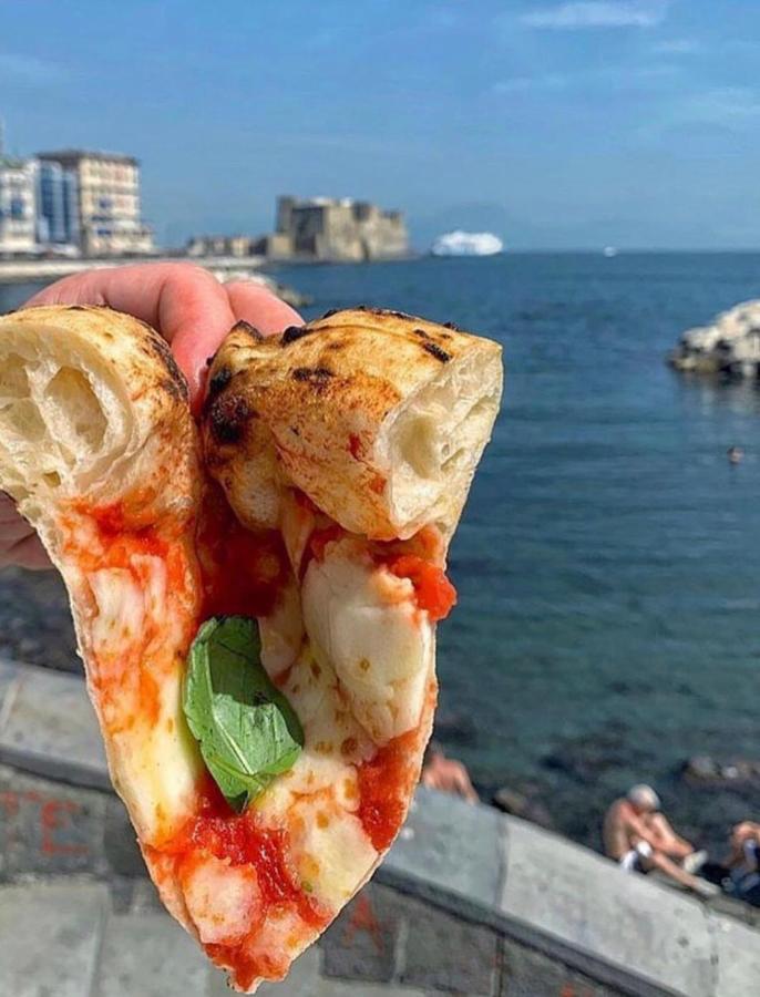 Napoli Flower'S Bed & Breakfast Екстериор снимка